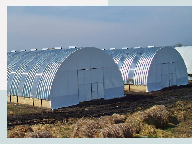 Сельскохозяйственные здания в Павлово