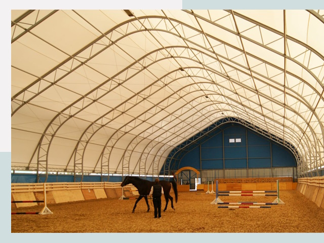 Строительство конных манежей в Павлово